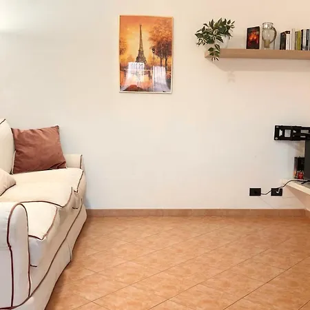 Appartement Claudia'S Secret à Santa Maria delle Mole Extérieur photo